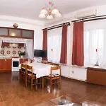 Andelka Apartment *
